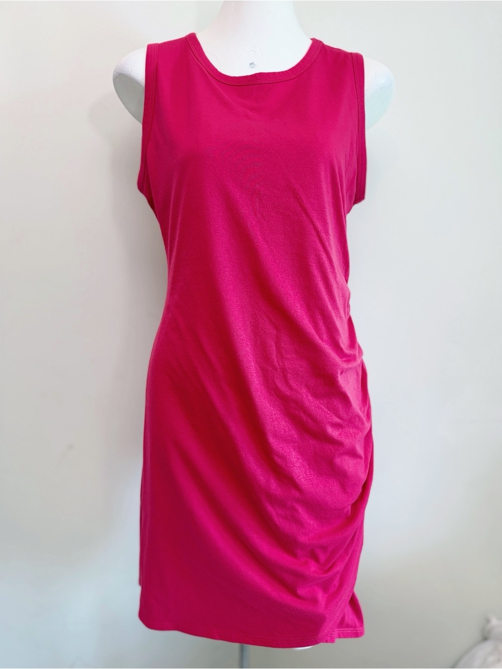 Socialite Pink Ruched Side Sleeveless Midi Dress Size Large NWOT
